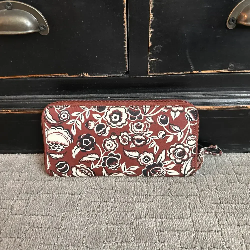Vera Bradley Zip Around Long Wallet - Picture 6 of 6